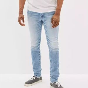 Mens Waist 29 American Eagle Jeans Light Color Blue Slim Straight No holes